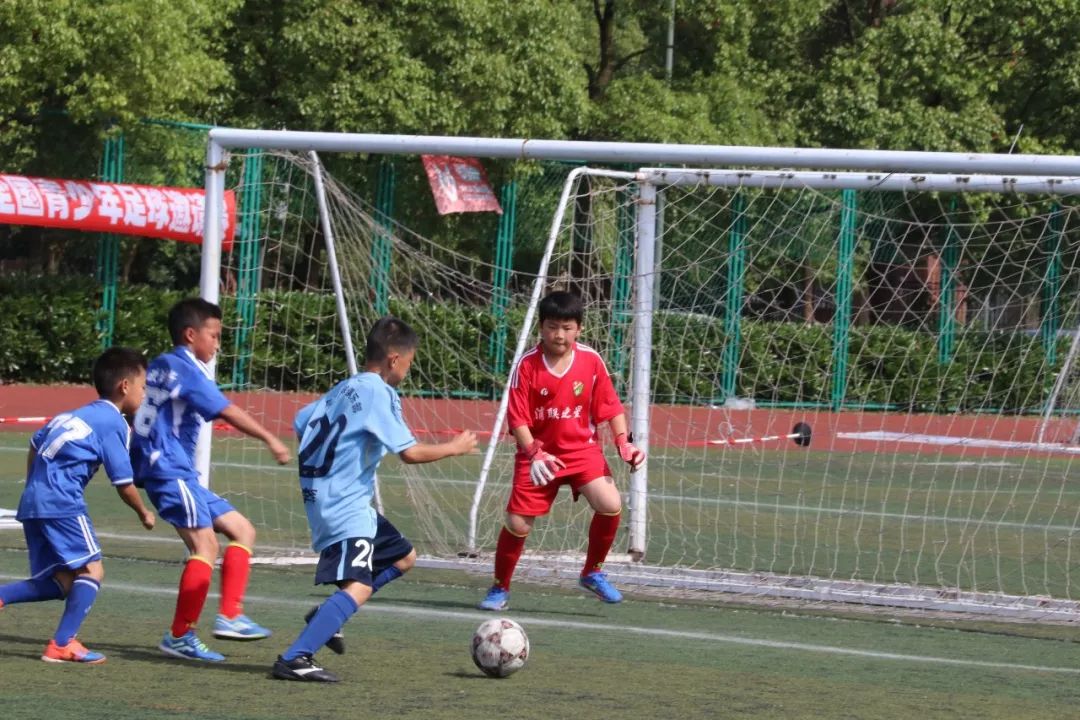 开云首页体验-包含今夜上海海港调整名单以备国王杯；扳平良机环节打磨；媒体盛赞；心理建设被强调的词条