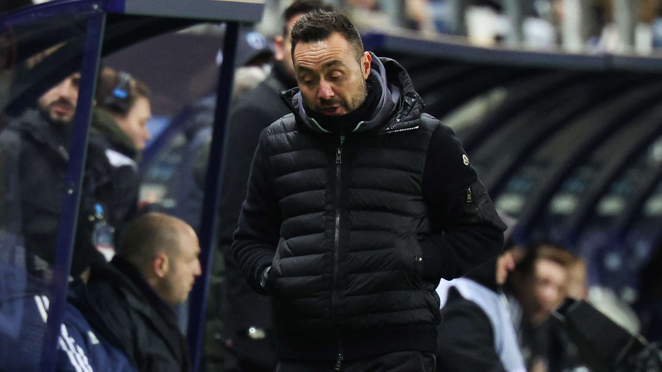 开云首页APP-转折点马赛再遭质疑，欧冠赛前攻防权衡，赛场秩序良好，赛季目标并未改变的简单介绍