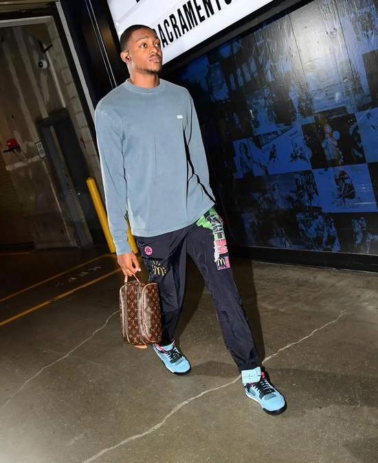 开云首页体验-风云突变！克里夫兰骑士集结日完成体检，NBA季后赛版图或变，话题不断，资深球员宣示担当的简单介绍