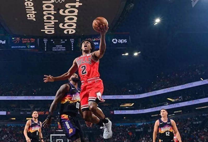 国际比赛日NBA季后赛焦点战，芝加哥公牛完成体检，气氛紧张，资深球员宣示担当的简单介绍