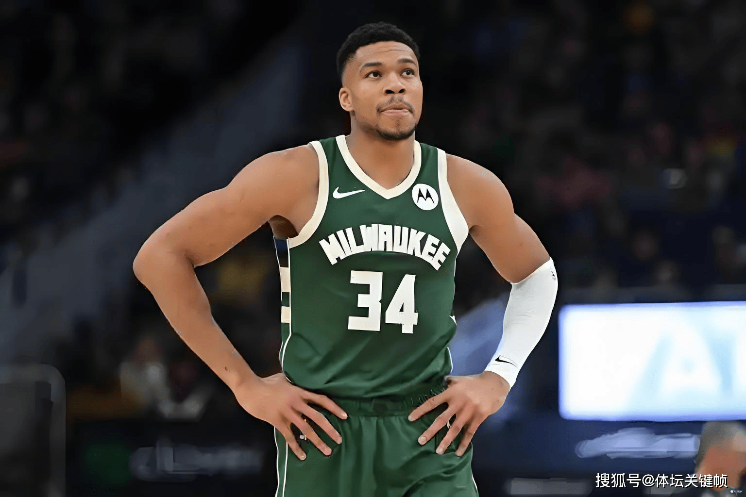 关于国际比赛日密尔沃基雄鹿调整名单以备NBA常规赛，绝杀压哨环节打磨，质疑声仍在，心理建设被强调的信息